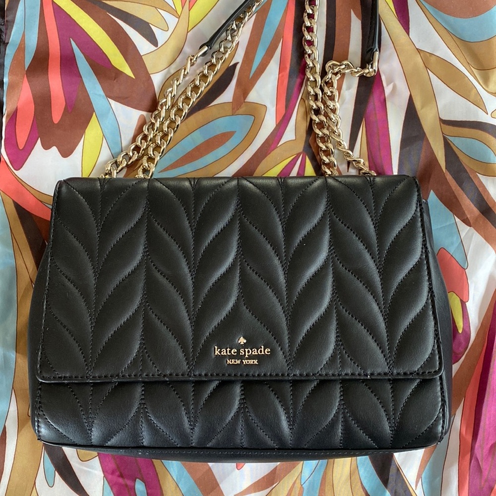 🚫SOLD❌. 
Kate Spade Emelyn